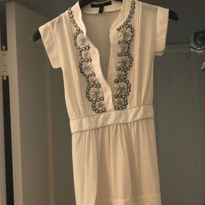 BCBG MAX AZRIA - White silk top with beading